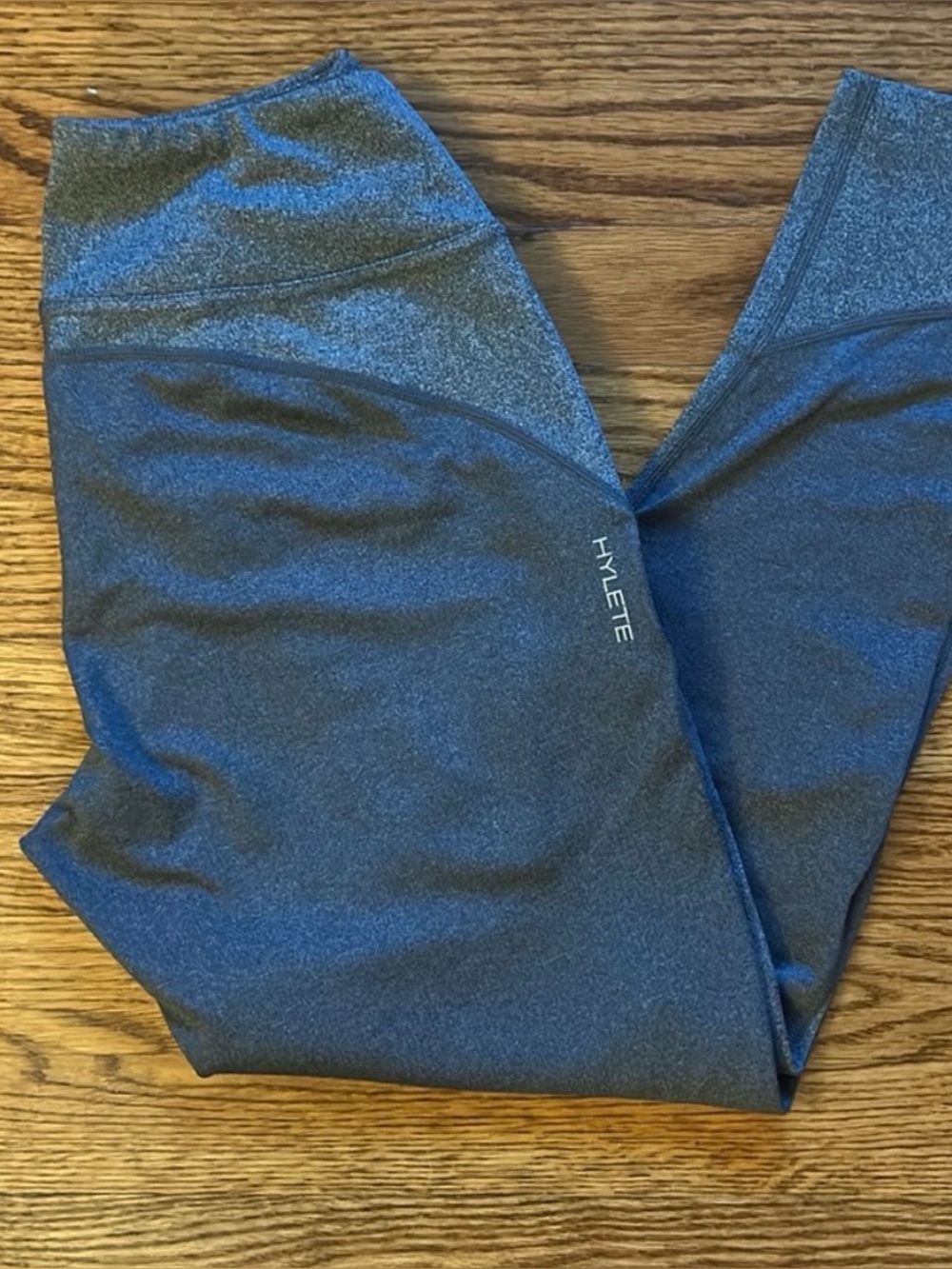 HYLETE Like New High Rise Gray Performance Joggers with Pockets | Size XSmall